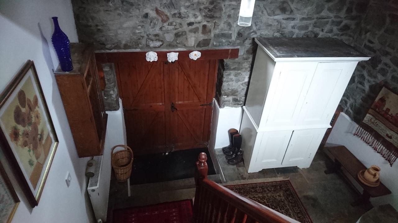 Middle Mill Bed and Breakfast Kidwelly Exteriör bild
