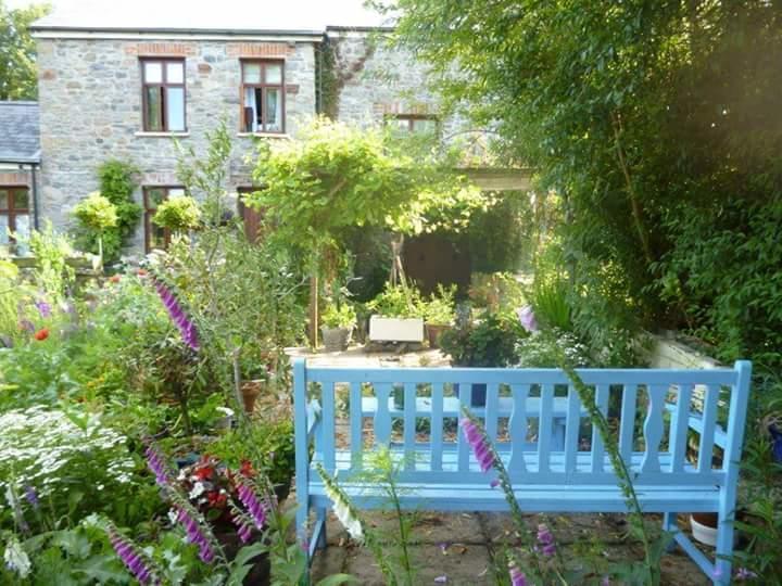 Middle Mill Bed and Breakfast Kidwelly Exteriör bild